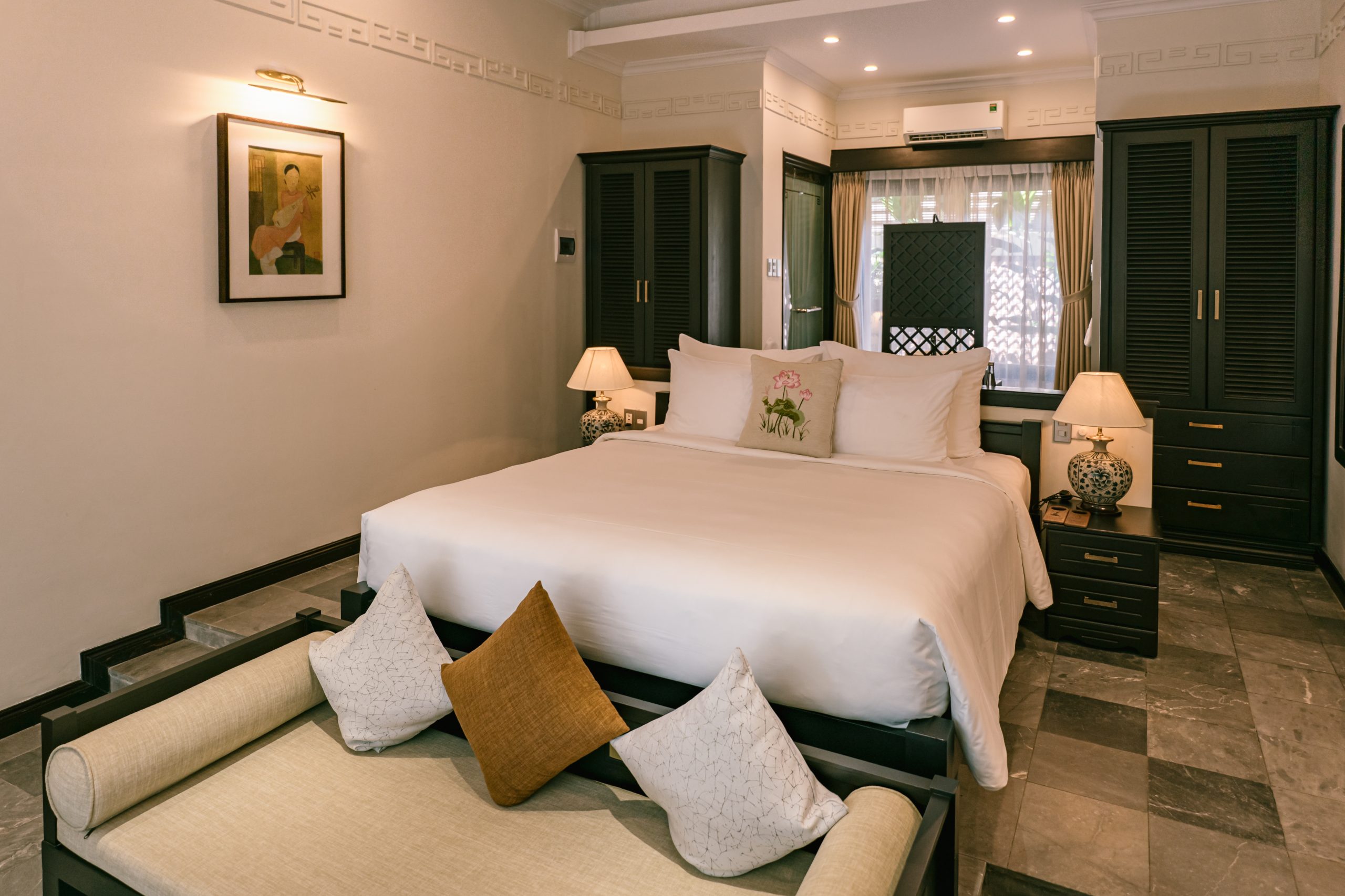 Sứ Premium Suite