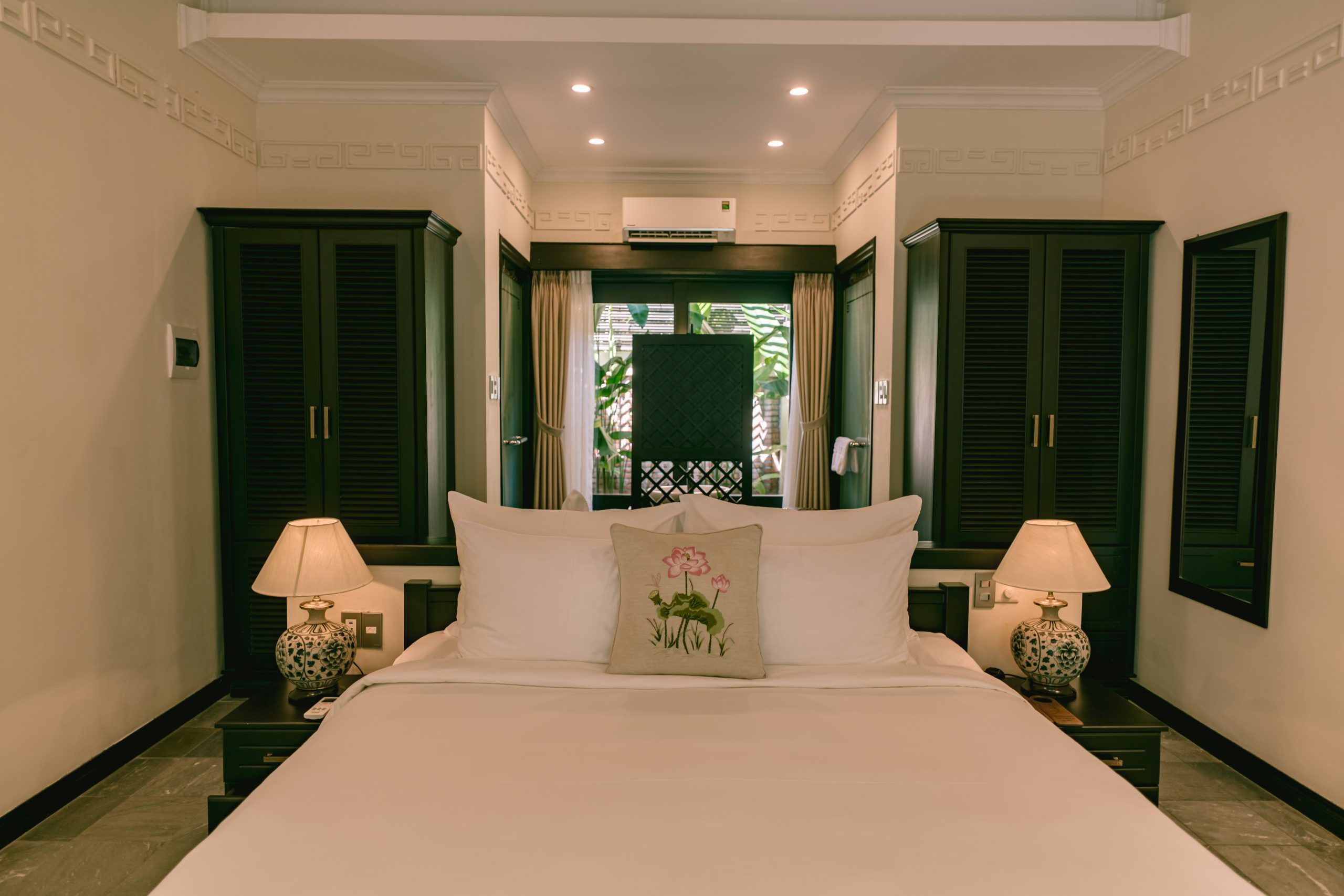Sứ Premium Suite
