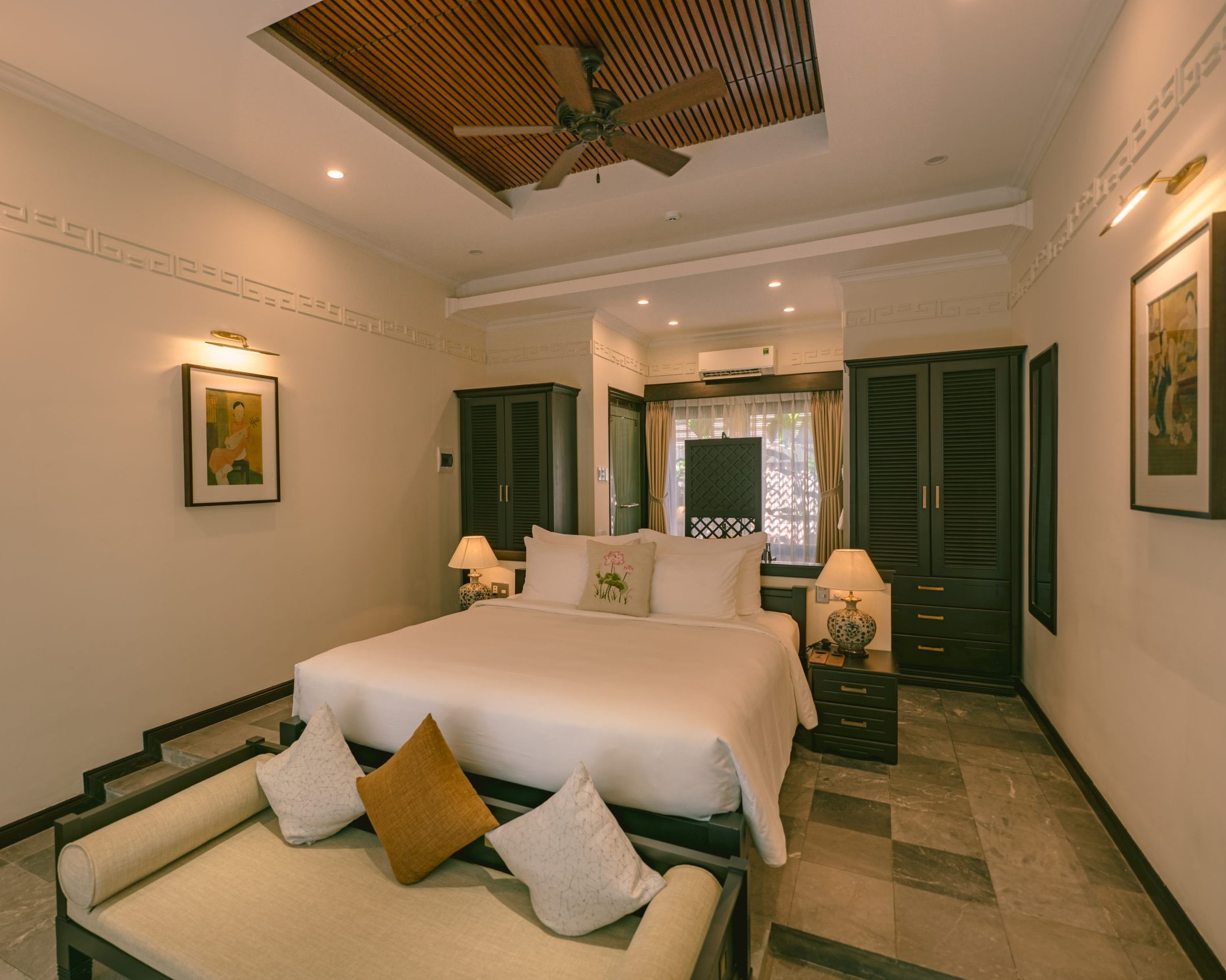 SỨ SUITE
